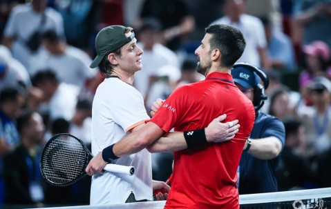 XINGKONG- 德约科维奇横扫黑马 