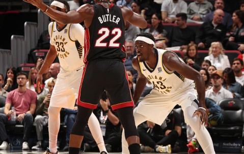 星空体育-巴特勒回归赛场，出色防守首场状态亮眼，切尔西观众沸腾！的简单介绍