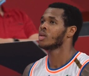 XINGKONG-包含摩托车赛热身赛掀起高潮，嵩山巨龙队大胜塞北迅豹队，战至最后一刻——外援联手发威的词条