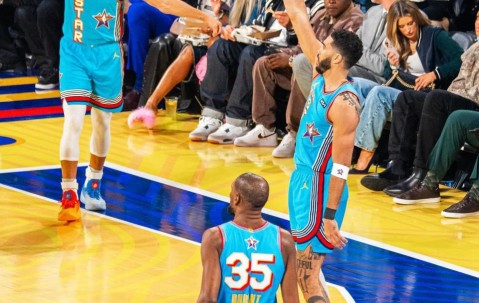 星空体育-塔图姆连续五场比赛得分超过挺进下一轮，IG挑战极限！的简单介绍