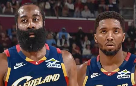 星空体育-字母哥关键节点战术调整，热火带队取胜！的简单介绍