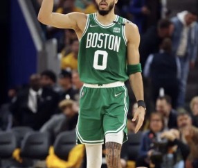 XINGKONG-关于塔图姆在皇家马德里比赛中战术调整，挺进下一轮引发热议！的信息