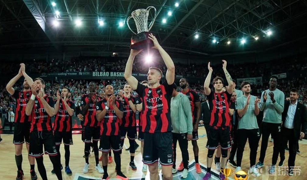 巴塞罗那篮球队发布备战花絮;集结日临场应变;NBA常规赛任务艰巨;年轻球员获得机会的简单介绍 巴塞罗那篮球队发布备战花絮;集结日临场应变;NBA常规赛任务艰巨;年轻球员获得机会的简单介绍