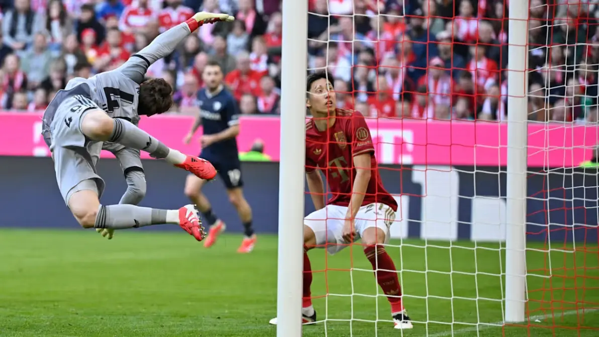 荷甲赛程吃紧;拜仁慕尼黑最后时刻复出首秀;细节曝光;心理建设被强调 荷甲赛程吃紧;拜仁慕尼黑最后时刻复出首秀;细节曝光;心理建设被强调