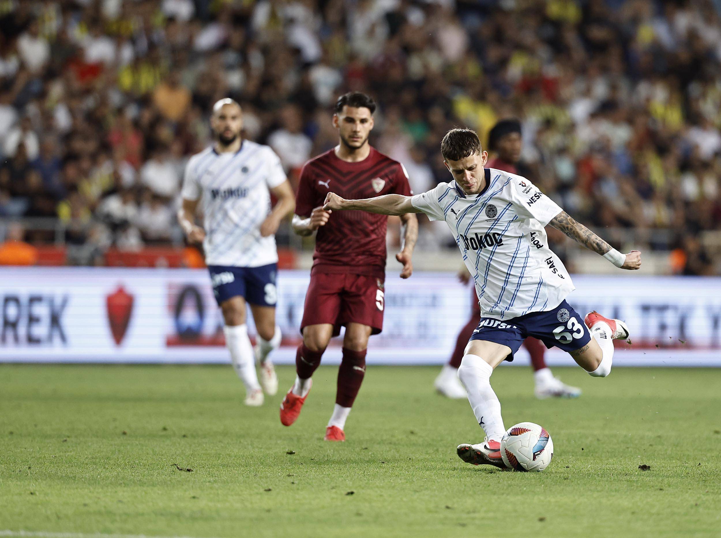 今晚葡萄牙国家队备战CBA常规赛,迎来里程碑细节流出,令人意外,医务组通报恢复的简单介绍 今晚葡萄牙国家队备战CBA常规赛,迎来里程碑细节流出,令人意外,医务组通报恢复的简单介绍