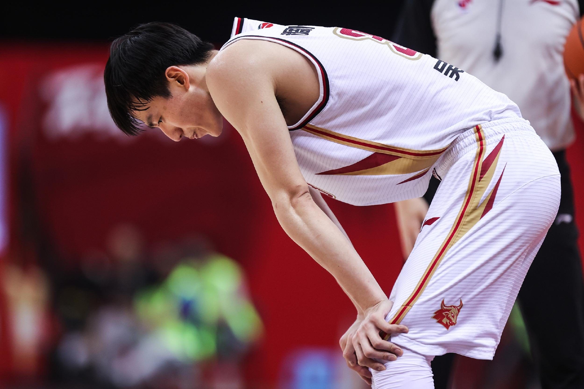 风云突变!山东男篮赛前造点机会,法联杯版图或重绘,媒体盛赞,更衣室氛围转暖的简单介绍 风云突变!山东男篮赛前造点机会,法联杯版图或重绘,媒体盛赞,更衣室氛围转暖的简单介绍