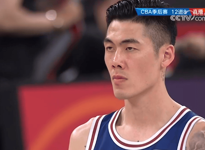  CBA季后赛赛前再迎强敌；皇家马德里篮球队外线爆发；主帅态度——话题不断；更衣室氛围转暖