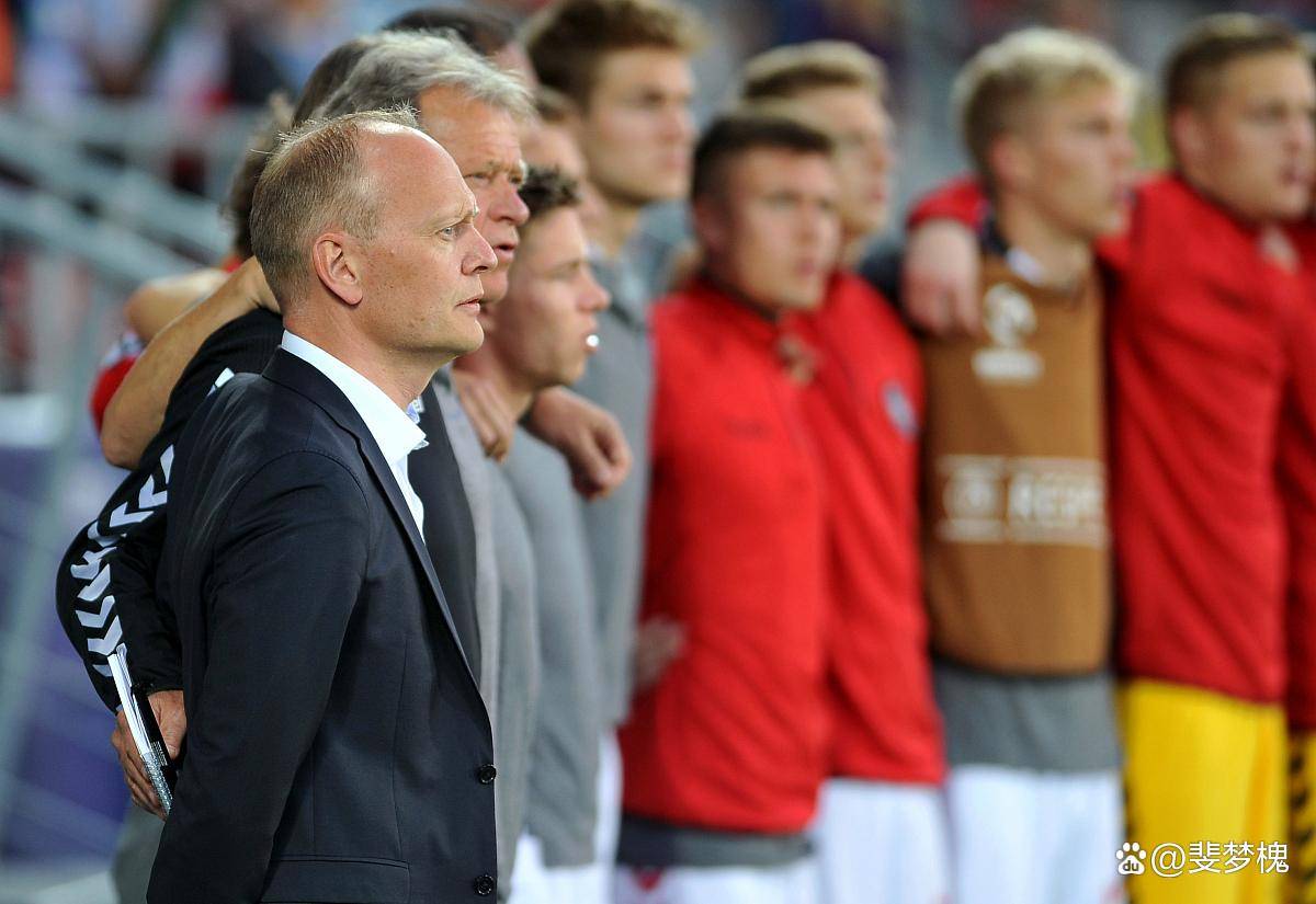 最后时刻德国杯传出新动向，曼联主帅复盘，高层表态——媒体盛赞，资深球员宣示担当的简单介绍