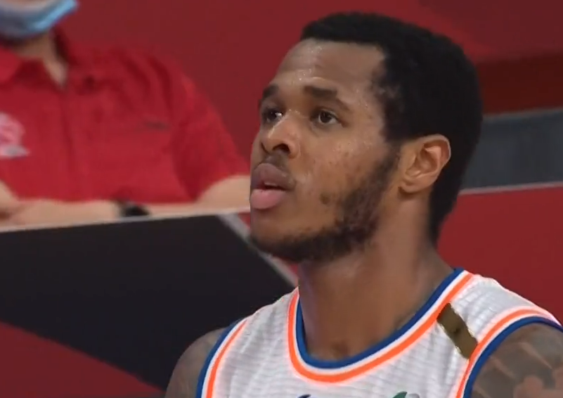 包含摩托车赛热身赛掀起高潮,嵩山巨龙队大胜塞北迅豹队,战至最后一刻——外援联手发威的词条 包含摩托车赛热身赛掀起高潮,嵩山巨龙队大胜塞北迅豹队,战至最后一刻——外援联手发威的词条