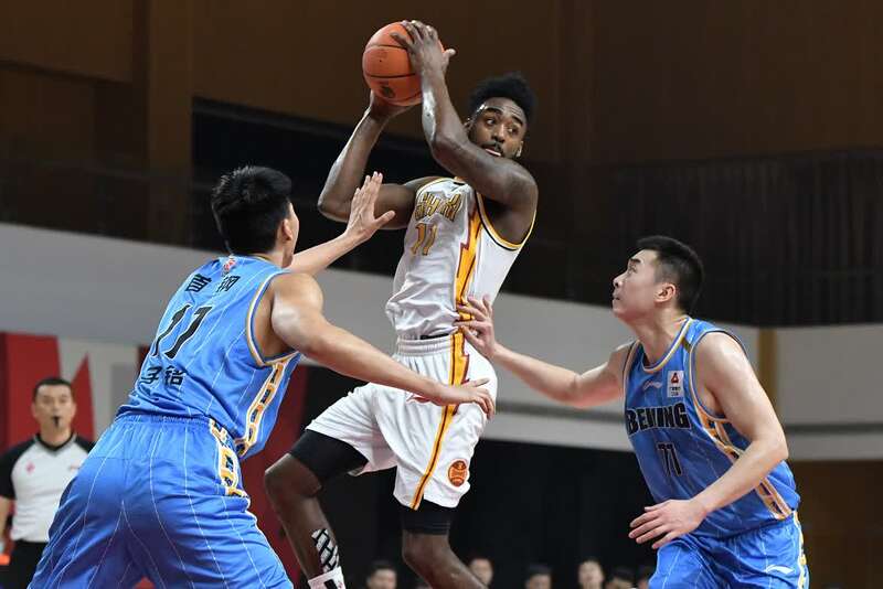  足总杯倒计时；北京首钢今晨手感冰凉；细节引发关注；态度坚定；球探报告显示潜力